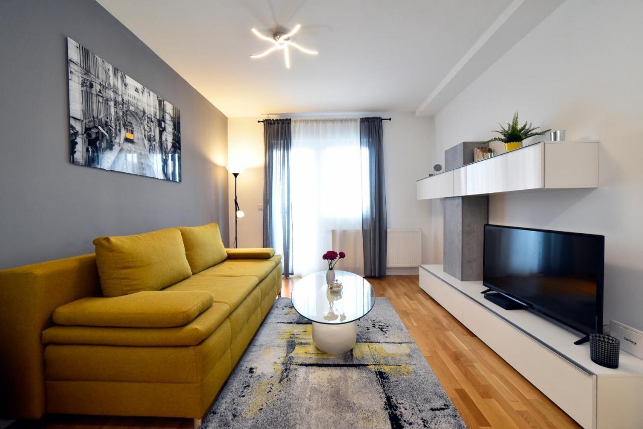 First Class Apartment, Free Parking 萨格勒布 外观 照片