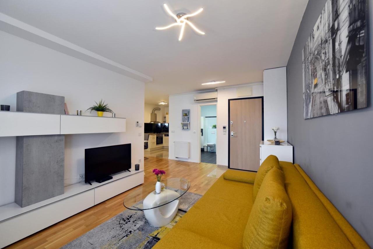 First Class Apartment, Free Parking 萨格勒布 外观 照片