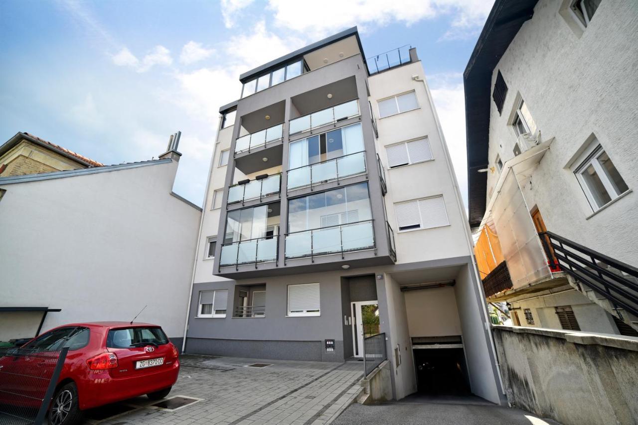 First Class Apartment, Free Parking 萨格勒布 外观 照片